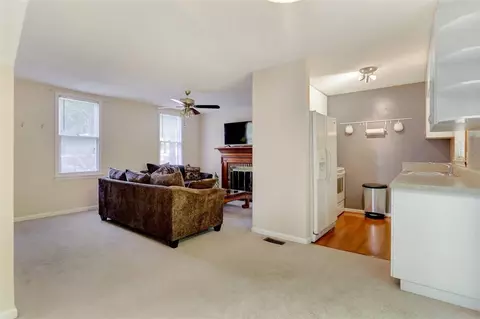 111 Franklin Dr, Central, SC 29630 photo 7