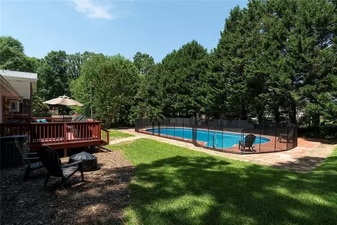 827 Warley Cir, Pendleton, SC 29670 photo 3