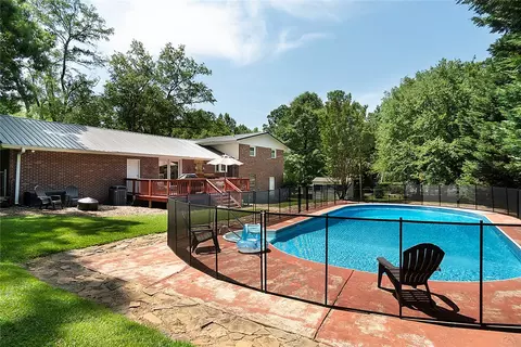 827 Warley Cir, Pendleton, SC 29670 photo 4