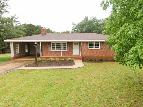 215 Mulliken Rd, Central, SC 29630 photo 14