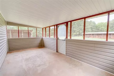 215 Mulliken Rd, Central, SC 29630 photo 6
