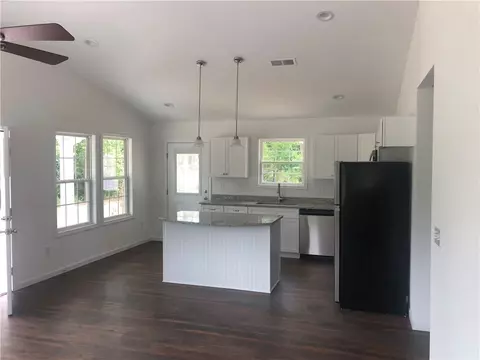 109 Mill St, Walhalla, SC 29691 photo 4