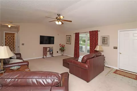 100 Ridge Dr, Williamston, SC 29697 photo 5