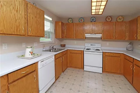 100 Ridge Dr, Williamston, SC 29697 photo 10