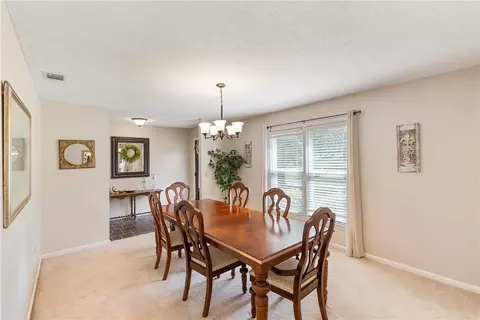 612 Timber Ln, Anderson, SC 29621 photo 8