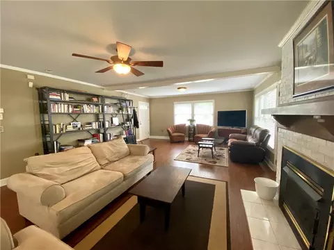 409 Frontage Rd, Clemson, SC 29631 photo 9