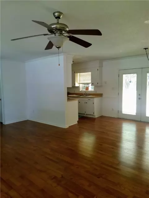 407 Spring Forest Dr, Central, SC 29630 photo 6