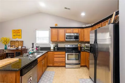 100 Duraleigh Dr, Anderson, SC 29621 photo 6