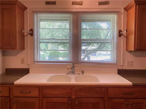212 Bulwinkle Dr, Walhalla, SC 29691 photo 9