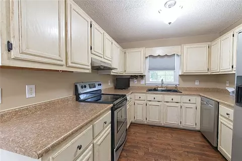 103 Mockingbird Ln, Easley, SC 29640 photo 10