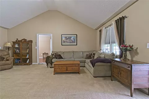 103 Mockingbird Ln, Easley, SC 29640 photo 7