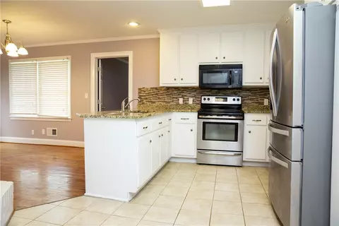 463 Black Snake Rd, Easley, SC 29640 photo 6