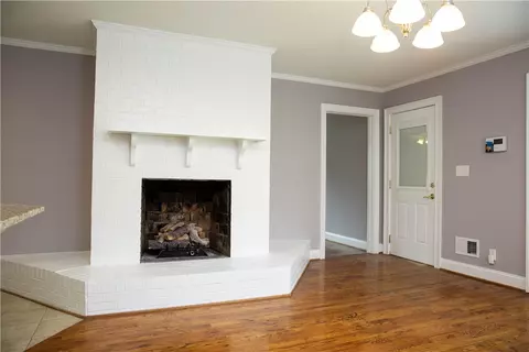 463 Black Snake Rd, Easley, SC 29640 photo 9