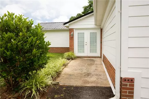 463 Black Snake Rd, Easley, SC 29640 photo 28