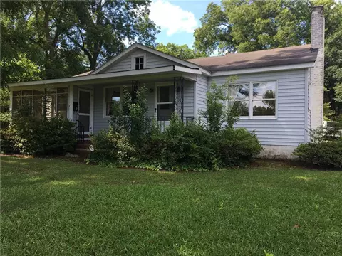 303 N Main St, Honea Path, SC 29654 photo 10