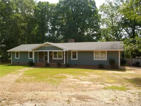1197 Saluda Dam Rd, Easley, SC 29640 photo 1