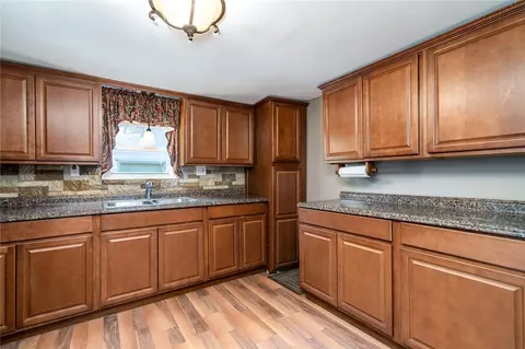 133 Peninsula Pt, Starr, SC 29684 photo 11
