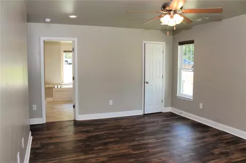 928 Falling Waters Ln, Seneca, SC 29672 photo 15