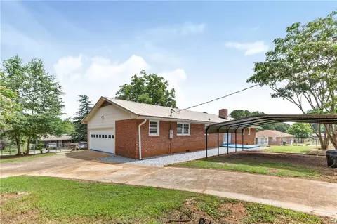 108 Leon Dr, Anderson, SC 29621 photo 26
