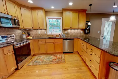 328 Pendleton Rd, Clemson, SC 29631 photo 6