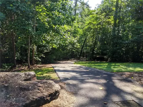 407 E Waterside Dr, Seneca, SC 29672 photo 15