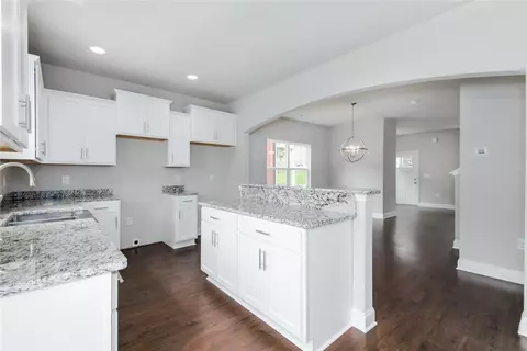 408 Grant St, Easley, SC 29642 photo 2