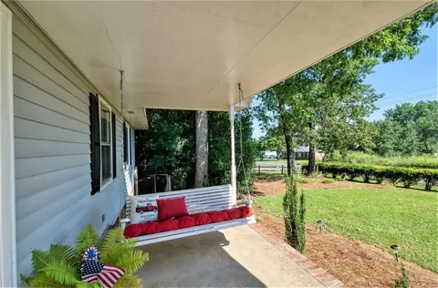 2722 Lebanon Rd, Pendleton, SC 29670 photo 2