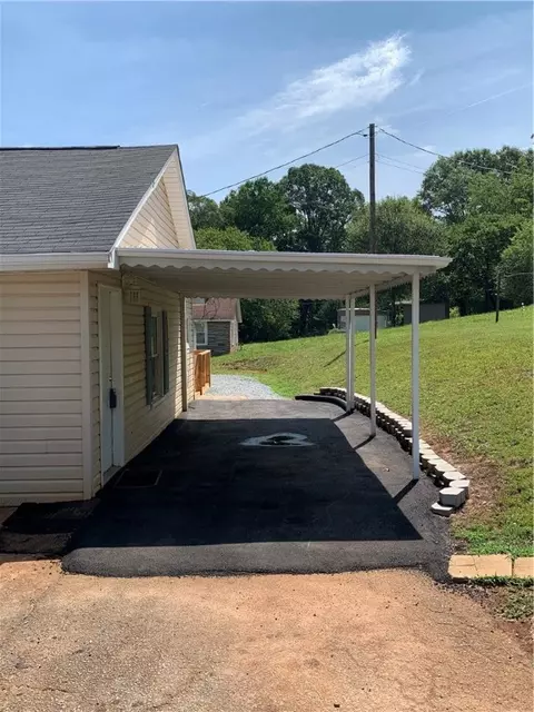 120 Jones St, Pickens, SC 29671 photo 30