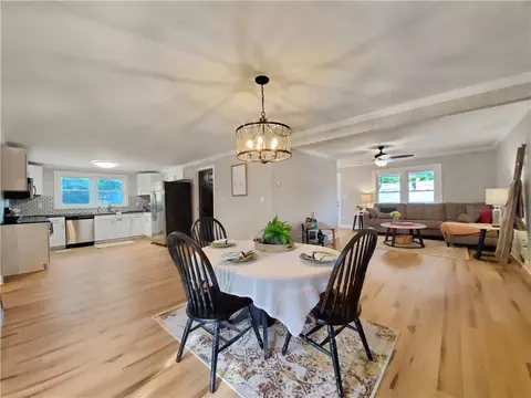 109 League St, Easley, SC 29640 photo 3