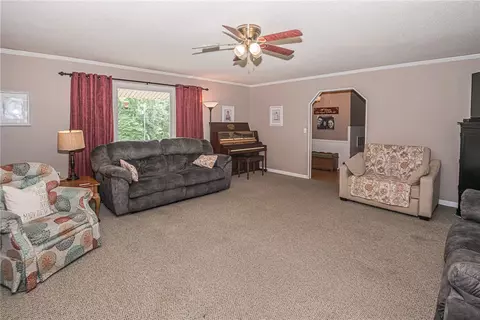146 Cindy Ln, Easley, SC 29642 photo 8