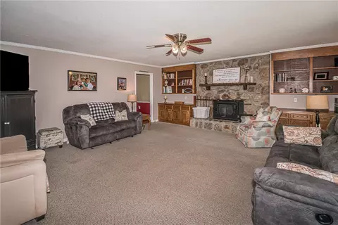 146 Cindy Ln, Easley, SC 29642 photo 5