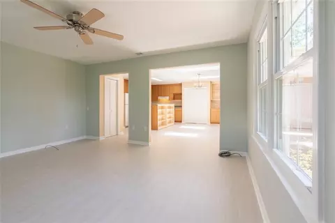 13012 W Camelia Ln, Seneca, SC 29678 photo 21