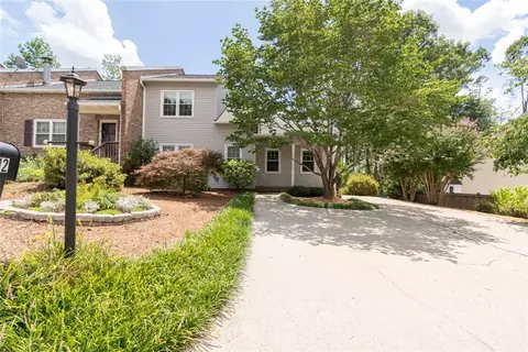 13012 W Camelia Ln, Seneca, SC 29678 photo 2