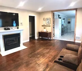104 Dowling St, Easley, SC 29640 photo 10