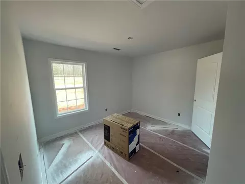 596 Mountain Rd, Westminster, SC 29693 photo 4