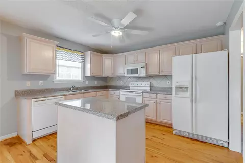 200 Ashford Ct, Easley, SC 29642 photo 12