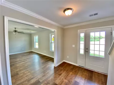 139 Sunny Point Loop, Central, SC 29630 photo 14