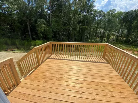 143 Sunny Point Loop, Central, SC 29630 photo 5