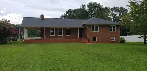 701 E Main St, Walhalla, SC 29691 photo 36