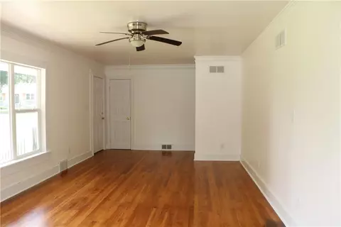 16 W Oak Dr, Honea Path, SC 29654 photo 7