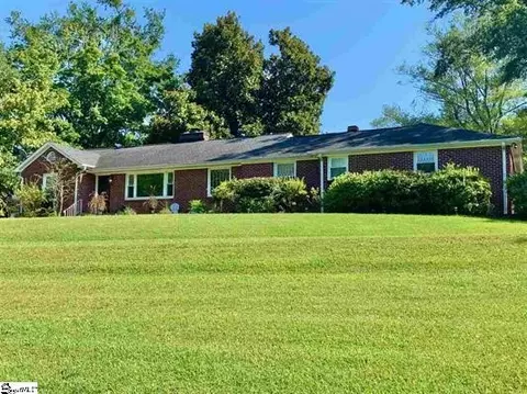 206 Summit Dr, Liberty, SC 29657 photo 1