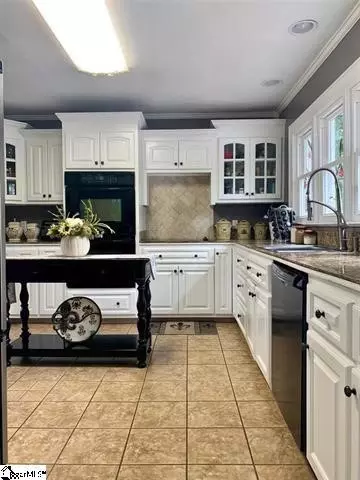 206 Summit Dr, Liberty, SC 29657 photo 6