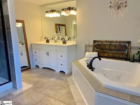 206 Summit Dr, Liberty, SC 29657 photo 10