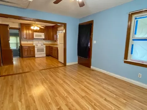 1704 E Park Dr, Anderson, SC 29621 photo 4