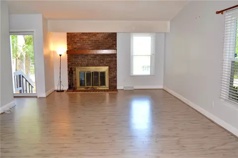 144 Briar Ln, Clemson, SC 29631 photo 2