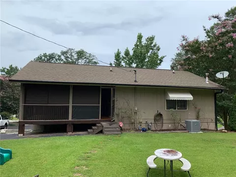 402 Simpson St, Westminster, SC 29693 photo 4