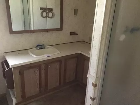 249 Lay Bridge Rd, Central, SC 29630 photo 2