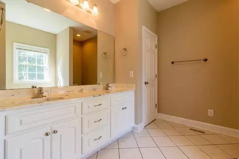 701 Barnes Rd, Seneca, SC 29672 photo 10