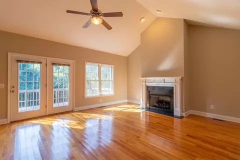 701 Barnes Rd, Seneca, SC 29672 photo 3