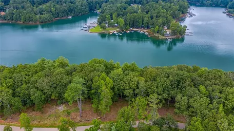 450 Peninsula Rdg, Sunset, SC 29685 photo 2